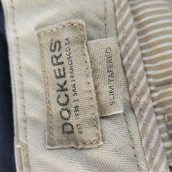 Dockers men's slim tapered khakis - Picture 4 of 9